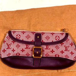 Authentic: Louis Vuitton Pouchette - SOLD